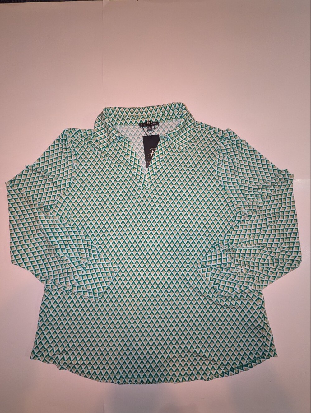 NWT Adrianna Papell Long Sleeve Pullover Split V Collared Top, Large